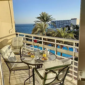 https://apartamento-con-piscina-torremolinos.1costadelsol.com