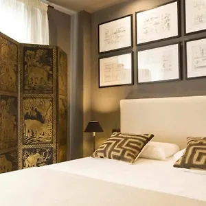 https://apartamento-adrin-nogalera.1costadelsol.com